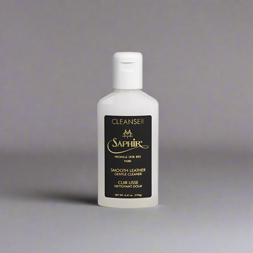 SAPHIR MEDAILLE D'OR - LEATHER CLEANSER (GENTLE SMOOTH LEATHER CLEANER) - 125ml