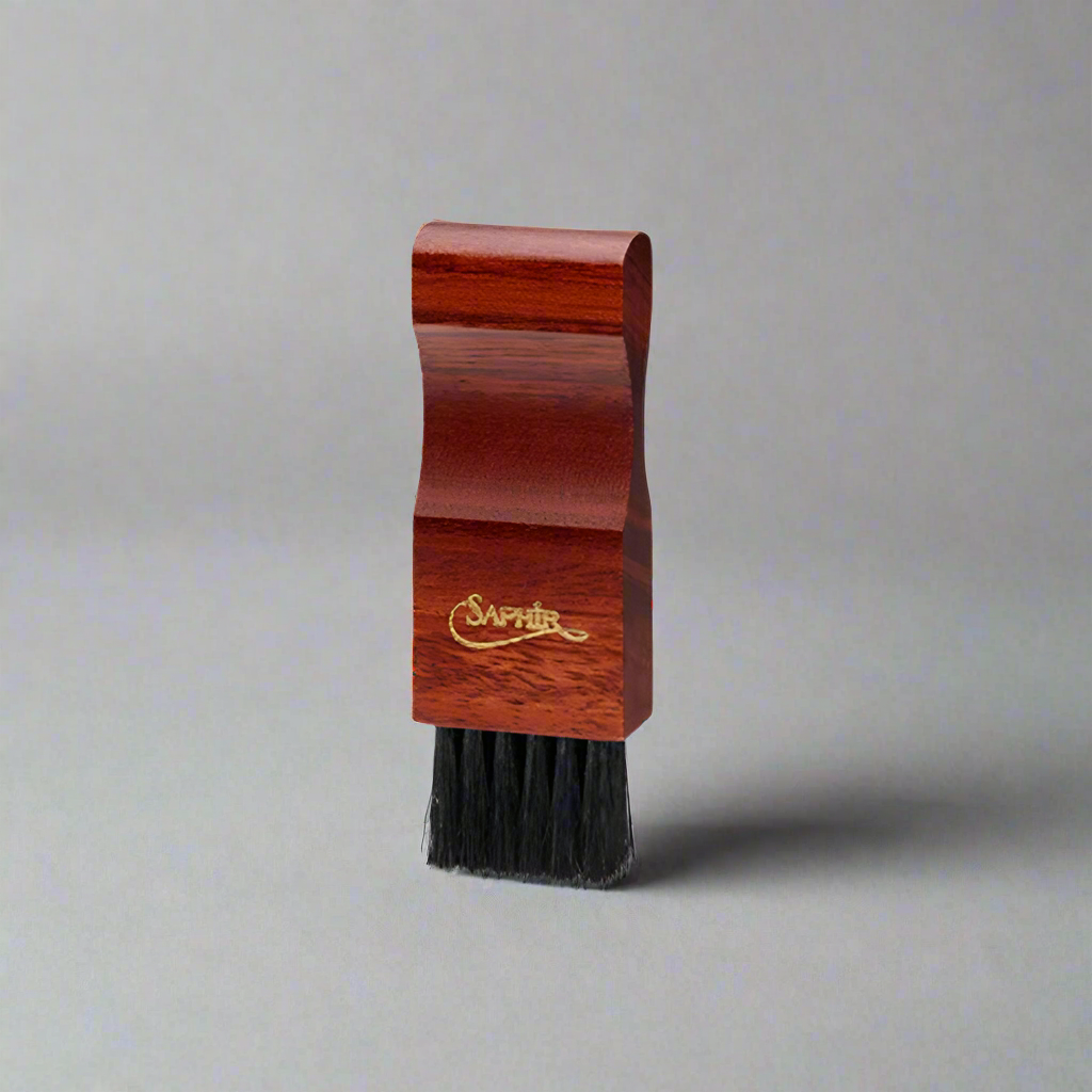 SAPHIR MEDAILLE D'OR - SPREADING BRUSH (POMMADIER APPLICATOR BRUSH) - BLACK