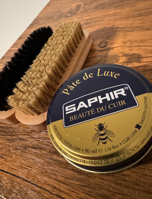 Saphir and Brush Bundle